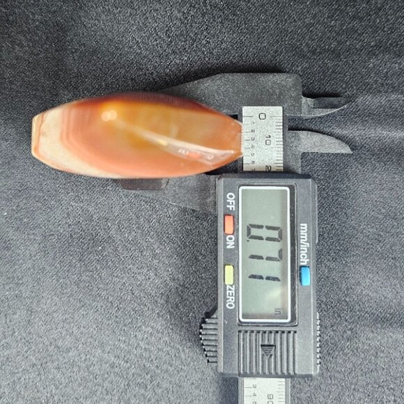 Red Agate tear drop - Picture 5 of 7